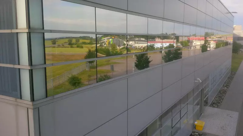 Fólie M35XT – externí protisluneční zrcadlová fólie